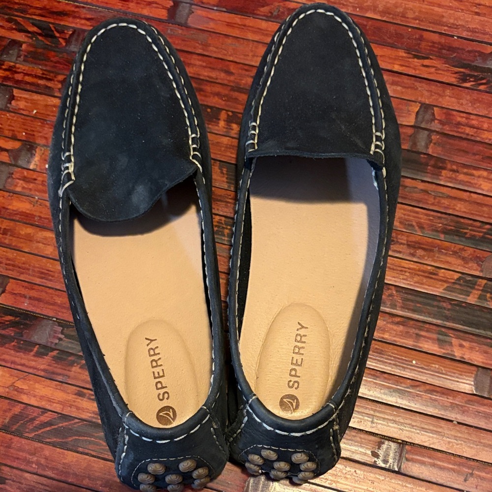 Like NEW Sperry Women's black Moccasins/Loafers